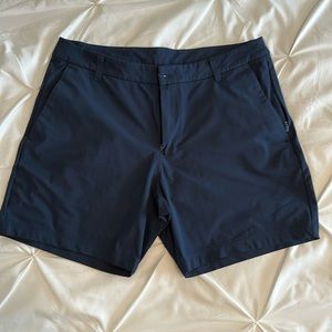 Commission Classic-Fit Short 7"
Warpstreme